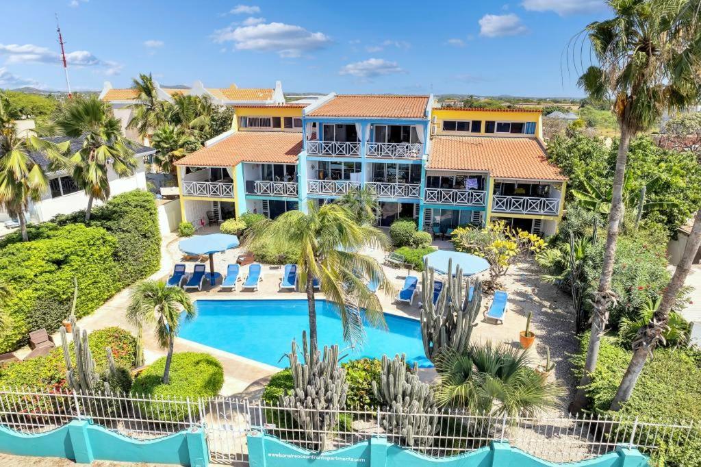 Bonaire Oceanfront Apartments Kralendijk Extérieur photo